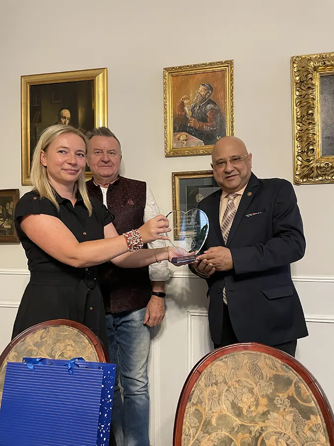 Meeting between the Asia Kowalczewska Foundation and the Consul of the Republic of Poland in Kolkata
