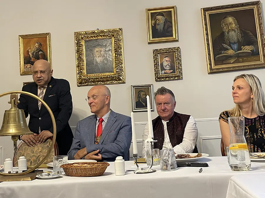 Meeting between the Asia Kowalczewska Foundation and the Consul of the Republic of Poland in Kolkata